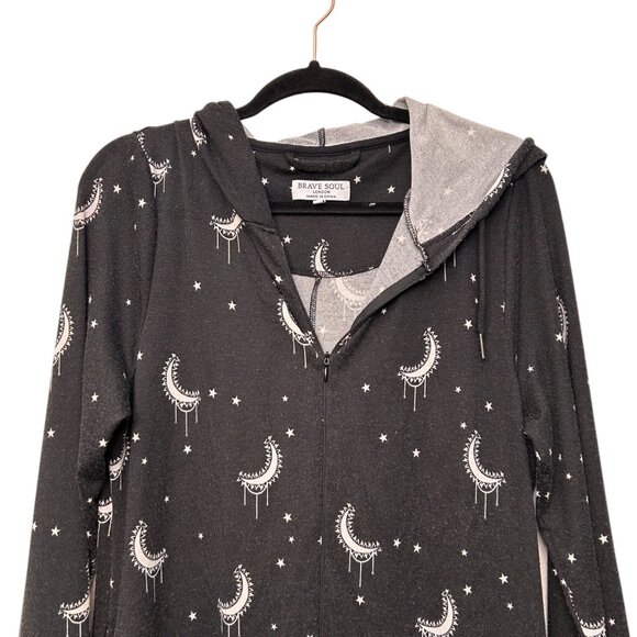 Brave Soul Onesie - Picture 5 of 5